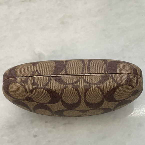 EUC Coach Marilyn Sunglasses with Case - Picture 7 of 7